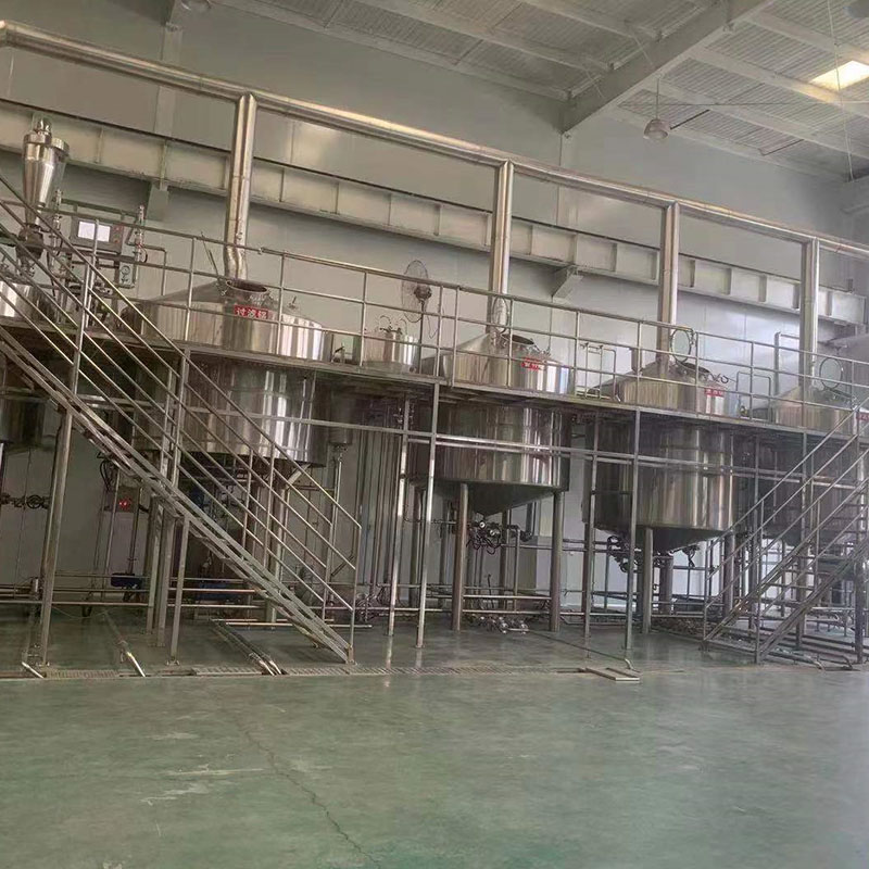 头屯河精酿啤酒设备厂—平面布置、设备设计、制造、调试、培训等一条龙服务_COPY